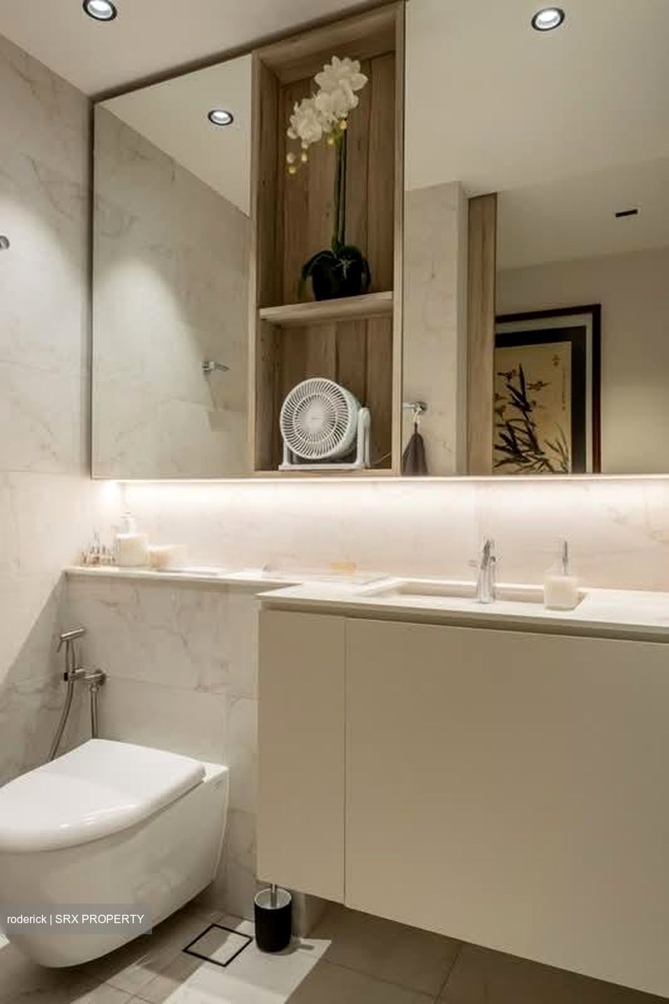 The Beverly (D21), Apartment #535668871